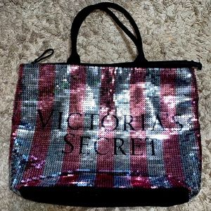 Victoria’s Secret 2019 Sequin Weekender Bag